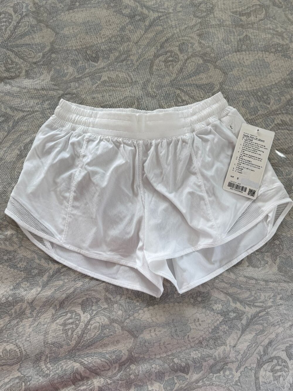 NWT Lulu Hotty Hot Low Rise Short